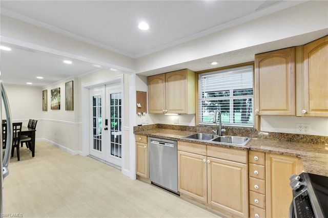 5100 Mahogany Ridge DR, Naples, FL 34119