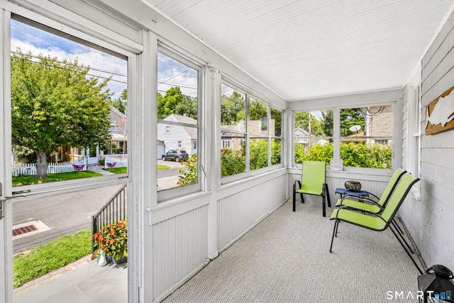 15 Laden Avenue, Wallingford, CT 06492