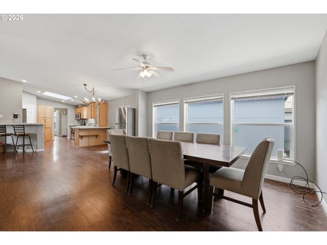 1005 FERRY St 13, Dayton, OR 97114