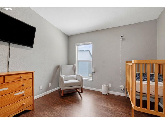 1005 FERRY St 13, Dayton, OR 97114