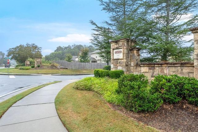 5811 Lanier Valley Parkway, Buford, GA 30518