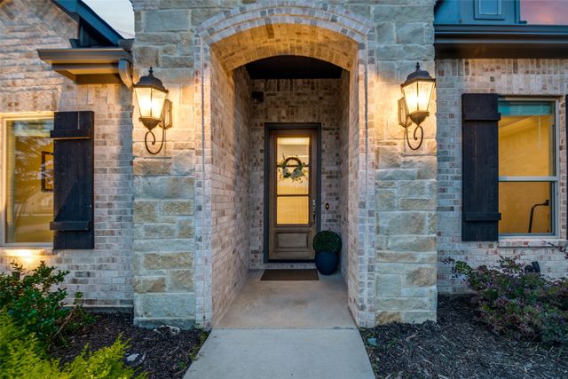 1301 Wilderness Lane, Forney, TX 75126