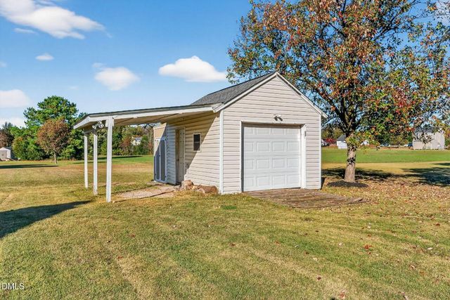 1001 Retriever Lane, Raleigh, NC 27603