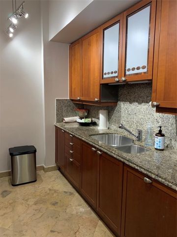 1063 W Hillsboro Mile 115, Hillsboro Beach, FL 33062