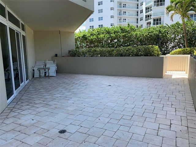 1063 W Hillsboro Mile 115, Hillsboro Beach, FL 33062