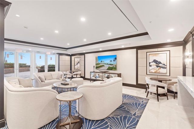 1063 W Hillsboro Mile 115, Hillsboro Beach, FL 33062