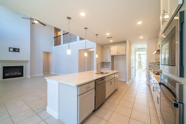 4706 Llano Loop, Sugar Land, TX 77479