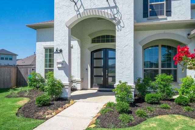 4706 Llano Loop, Sugar Land, TX 77479
