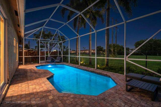 376 E Royal Cove Circle, Davie, FL 33325
