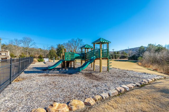 10372 Magnolia Farm Drive 15, Apison, TN 37302