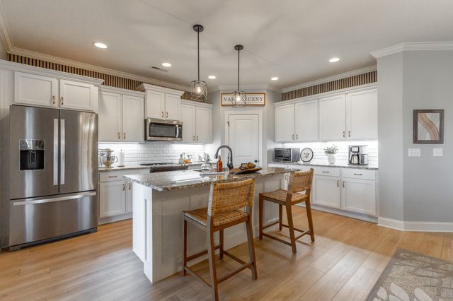 10372 Magnolia Farm Drive 15, Apison, TN 37302