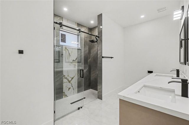 369 Woodburn DR, Lehigh Acres, FL 33972