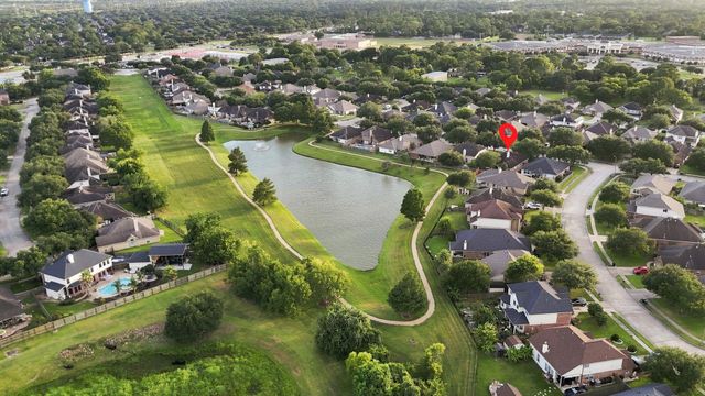 318 Magnolia Estates Drive, League City, TX 77573