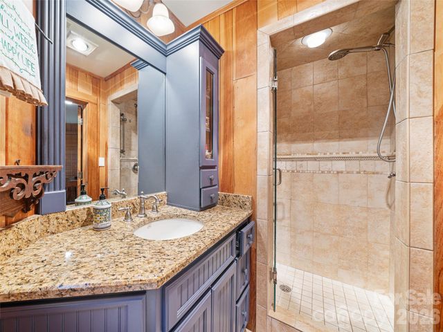 729 Bear Wallow Road, Little Switzerland, NC 28749