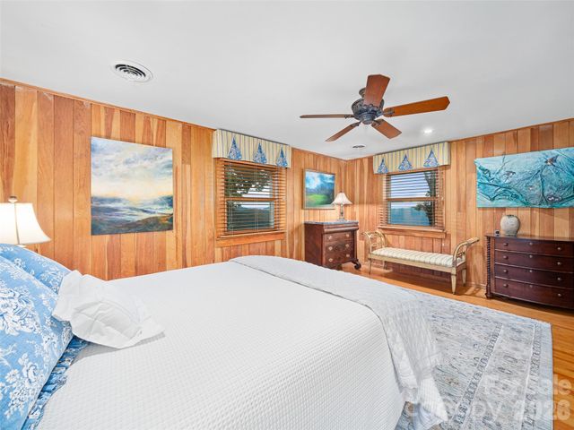 729 Bear Wallow Road, Little Switzerland, NC 28749