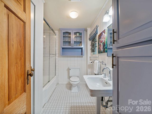 729 Bear Wallow Road, Little Switzerland, NC 28749