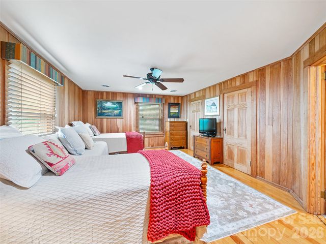 729 Bear Wallow Road, Little Switzerland, NC 28749