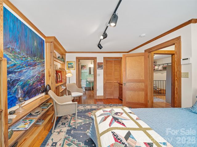 729 Bear Wallow Road, Little Switzerland, NC 28749