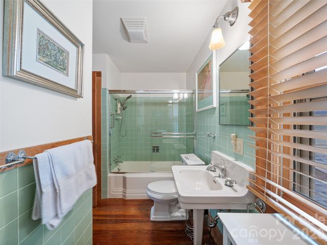729 Bear Wallow Road, Little Switzerland, NC 28749