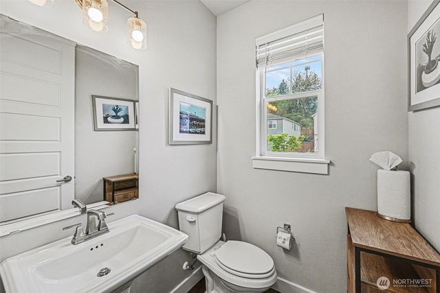 9779 Prospect Place, Gig Harbor, WA 98332