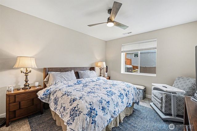 9779 Prospect Place, Gig Harbor, WA 98332