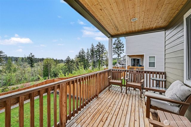 9779 Prospect Place, Gig Harbor, WA 98332