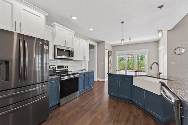 325 Piedmont Pl, Clarksville, TN 37043