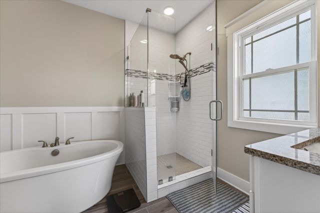 325 Piedmont Pl, Clarksville, TN 37043