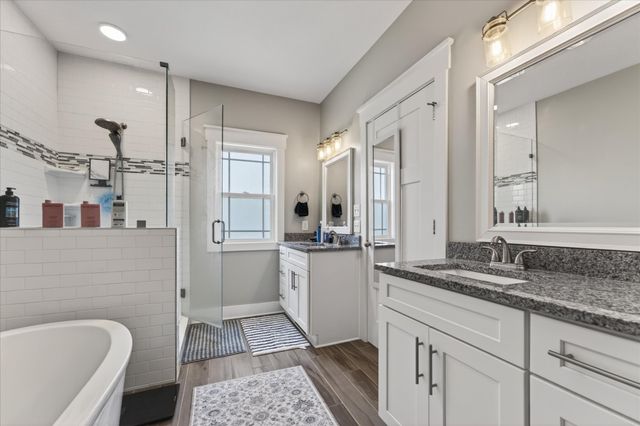 325 Piedmont Pl, Clarksville, TN 37043