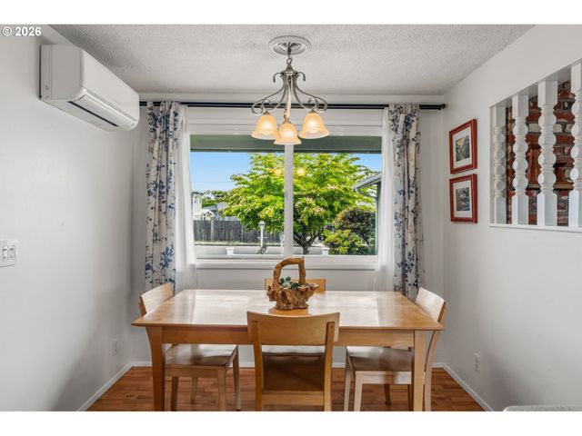 532 WARRINGTON Ave, Eugene, OR 97404