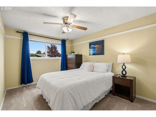 532 WARRINGTON Ave, Eugene, OR 97404
