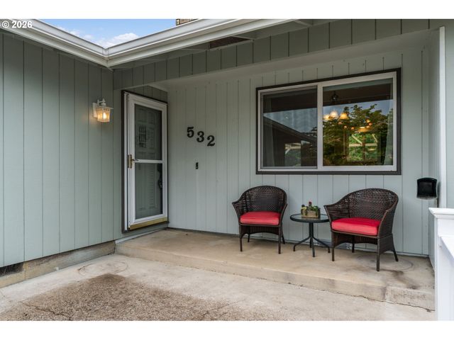 532 WARRINGTON Ave, Eugene, OR 97404