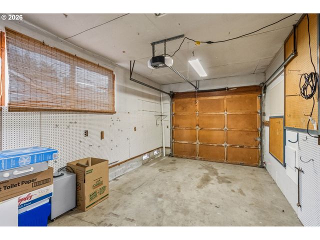 532 WARRINGTON Ave, Eugene, OR 97404
