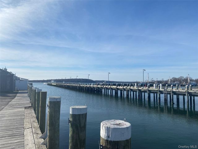 1215 Main Street 1A, Greenport, NY 11944