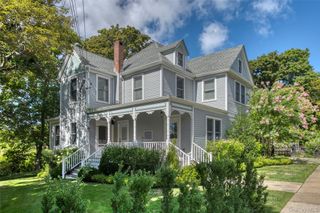 1215 Main Street 1A, Greenport, NY 11944