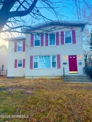 88 South Street, Eatontown, NJ 07724