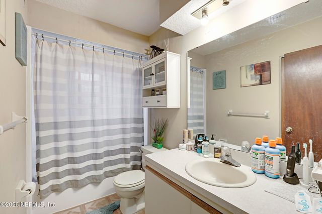 531 LORING Avenue, Orange Park, FL 32073