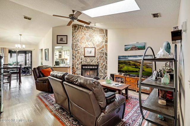 531 LORING Avenue, Orange Park, FL 32073