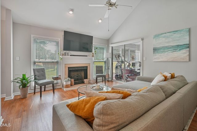 2032 Willow Hill Lane, Clayton, NC 27520