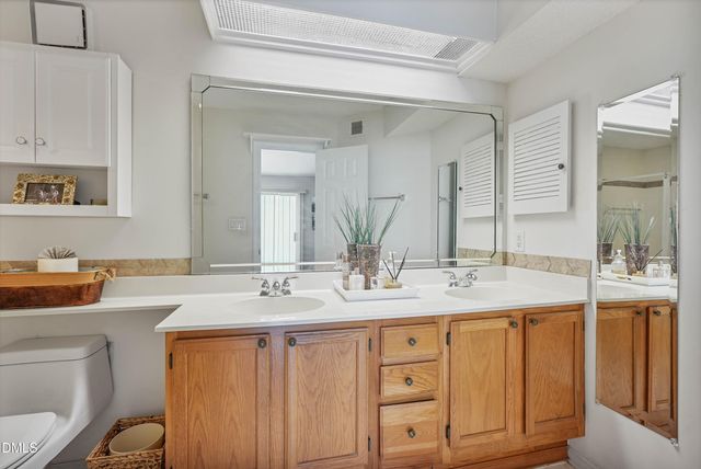 2032 Willow Hill Lane, Clayton, NC 27520