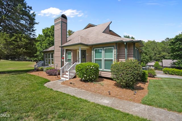 2032 Willow Hill Lane, Clayton, NC 27520