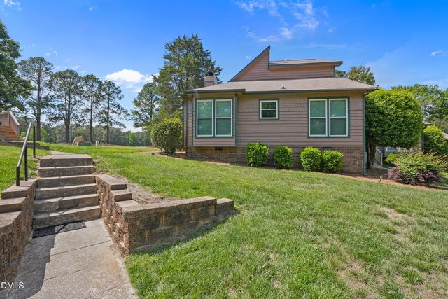 2032 Willow Hill Lane, Clayton, NC 27520