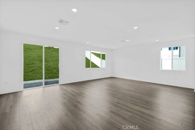 33314 Celadon Avenue, French Valley, CA 92695