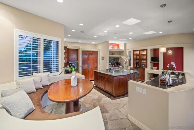 1121 Isabella Ave, Coronado, CA 92118