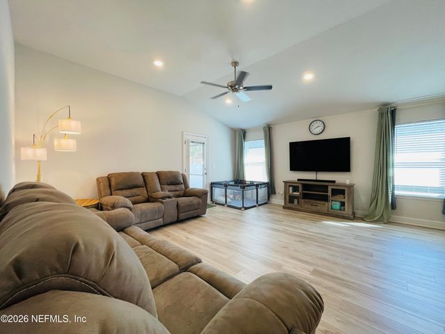 7865 WYOMING Street, Jacksonville, FL 32220