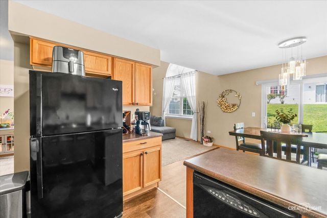 54 Rolling Oaks Road C, Sugar Grove, IL 60554