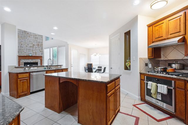 1226 Waterford Way, Allen, TX 75013