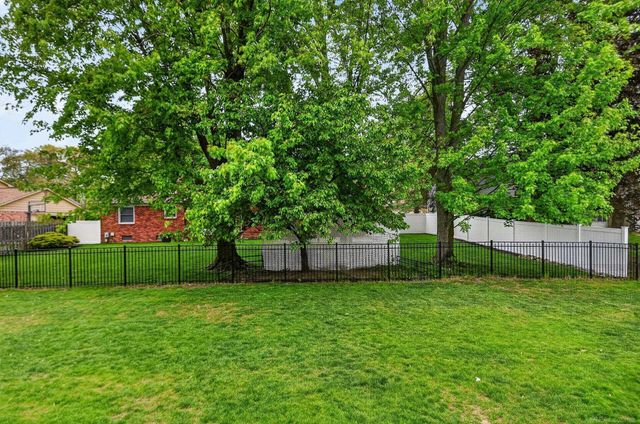 53226 Williams Way, Shelby Twp, MI 48316