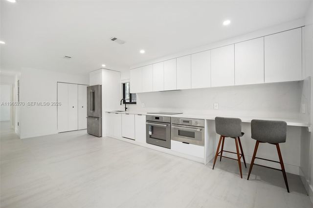 3668 SW 26th St 0, Miami, FL 33133