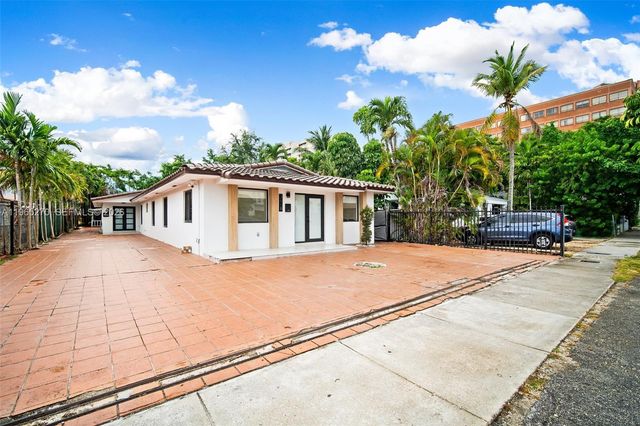 3668 SW 26th St 0, Miami, FL 33133